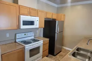 4200 E Commerce Way, Sacramento, CA 95834 - Photo 3