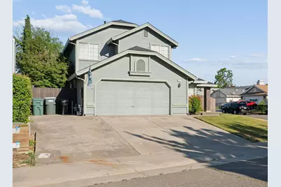 8440 Amrita Court, Sacramento, CA 95828 - Photo 13
