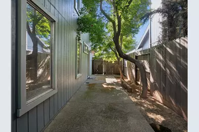 8440 Amrita Court, Sacramento, CA 95828 - Photo 37