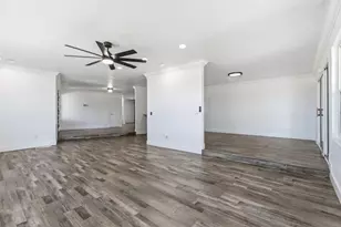 10606 Pioneer Ave, Oakdale, CA 95361 - Photo 23