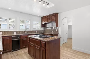 10606 Pioneer Ave, Oakdale, CA 95361 - Photo 29
