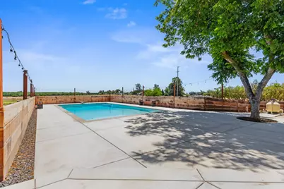 10606 Pioneer Avenue, Oakdale, CA 95361 - Photo 57