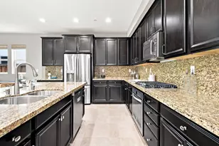 3943 Summit Dr, Tracy, CA 95377 - Photo 19