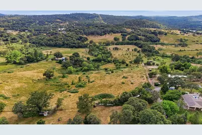 12421 Silver Springs, Grass Valley, CA 95949 - Photo 5