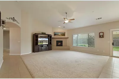 954 Stampede Trail, Galt, CA 95632 - Photo 9
