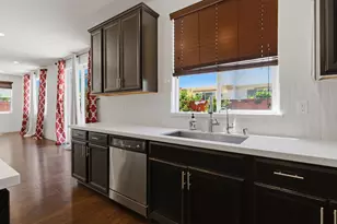 510 E Albertina Ave, Mountain House, CA 95391 - Photo 25