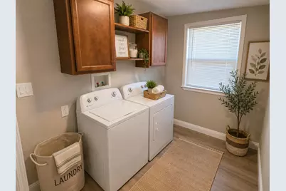 4117 34th Street, Sacramento, CA 95820 - Photo 7