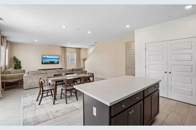 7260 Robins Cove Drive, Stockton, CA 95219 - Photo 17