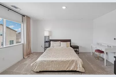 7260 Robins Cove Drive, Stockton, CA 95219 - Photo 43