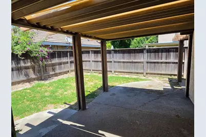 1 Sandhill Ct, Sacramento, CA 95831 - Photo 23