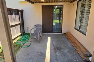 1 Sandhill Ct, Sacramento, CA 95831 - Photo 25