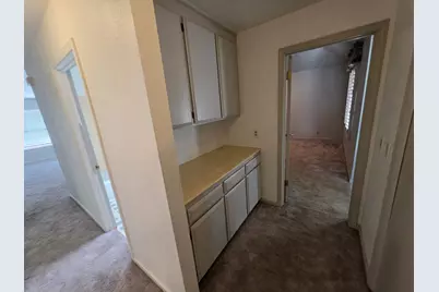 1 Sandhill Ct, Sacramento, CA 95831 - Photo 13