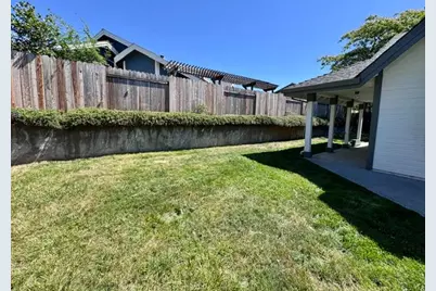 1205 Saddle Court, Auburn, CA 95603 - Photo 5