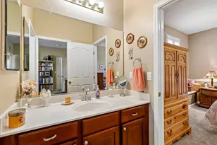 2489 W Burberry Way, Sacramento, CA 95835 - Photo 31