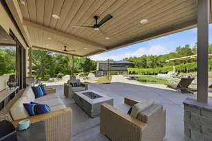 7905 Brook Ct, Granite Bay, CA 95746 - Photo 27