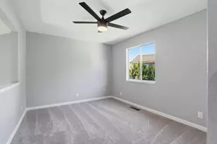936 Oakbrooke Ct, Modesto, CA 95351 - Photo 25