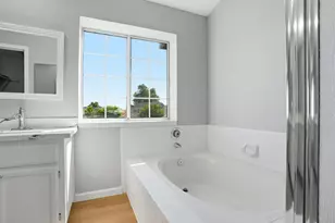 936 Oakbrooke Ct, Modesto, CA 95351 - Photo 31