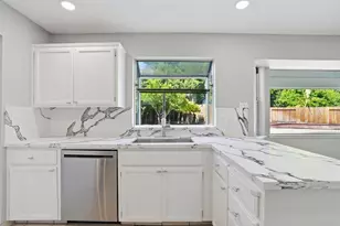936 Oakbrooke Ct, Modesto, CA 95351 - Photo 15