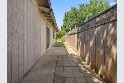 2732 El Caprice Drive, Rancho Cordova, CA 95670 - Photo 17