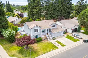 7003 Royal Links Dr, Riverbank, CA 95367 - Photo 3