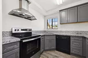 7441 Auburn Oaks Ct, Citrus Heights, CA 95621 - Photo 3