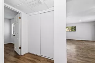 7441 Auburn Oaks Ct, Citrus Heights, CA 95621 - Photo 15
