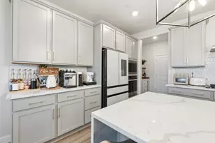 12065 Aleria Cir, Rancho Cordova, CA 95742 - Photo 15