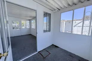 Hobbs Ln, Sacramento, CA 95842 - Photo 35