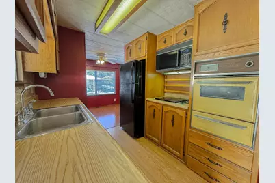 Hobbs Lane, Sacramento, CA 95842 - Photo 17