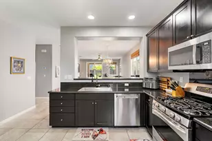 9421 Blue Mountain Way, Sacramento, CA 95829 - Photo 5