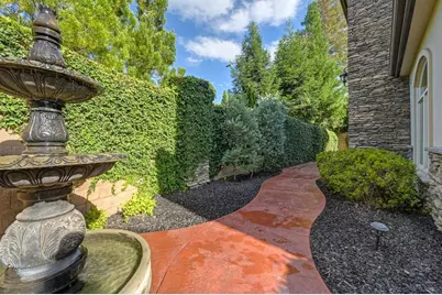 741 Fulton Avenue, Sacramento, CA 95825 - Photo 13