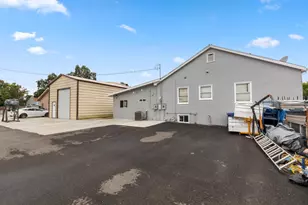 8101 Freeport Blvd, Sacramento, CA 95832 - Photo 11