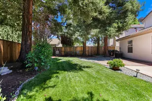 3647 Whispering Creek Cir, Stockton, CA 95219 - Photo 29