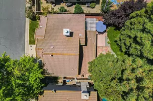 3647 Whispering Creek Cir, Stockton, CA 95219 - Photo 35