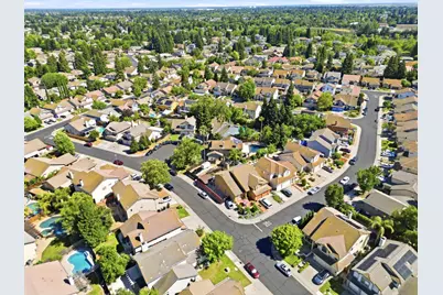 8950 Alps, Elk Grove, CA 95624 - Photo 79