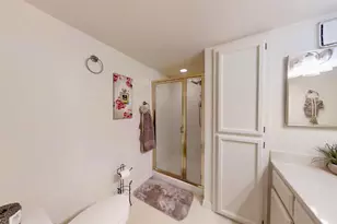 7340 Hamden Pl, Sacramento, CA 95842 - Photo 11