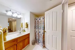 7340 Hamden Pl, Sacramento, CA 95842 - Photo 47