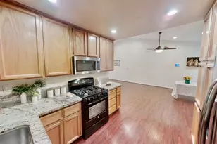 7340 Hamden Pl, Sacramento, CA 95842 - Photo 13