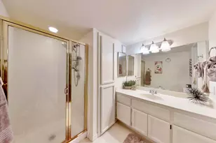 7340 Hamden Pl, Sacramento, CA 95842 - Photo 9