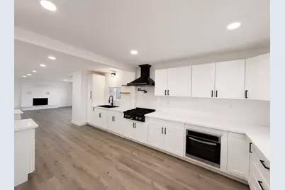 1214 Pioneer Avenue, Turlock, CA 95380 - Photo 5