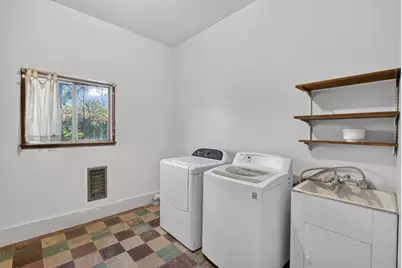 4736 F Parkway, Sacramento, CA 95823 - Photo 41