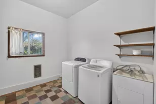 4736 F Pkwy, Sacramento, CA 95823 - Photo 41