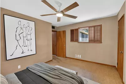 4736 F Parkway, Sacramento, CA 95823 - Photo 29