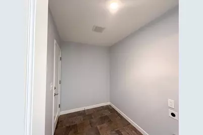 6015 12th Avenue, Sacramento, CA 95820 - Photo 17