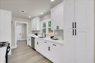570 Clark Ave, Yuba City, CA 95991 - Photo 13