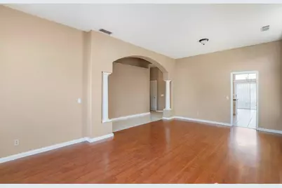 9063 Old Creek Drive, Elk Grove, CA 95758 - Photo 7