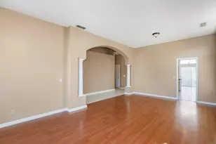 9063 Old Creek Dr, Elk Grove, CA 95758 - Photo 7