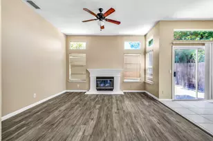 9063 Old Creek Dr, Elk Grove, CA 95758 - Photo 13