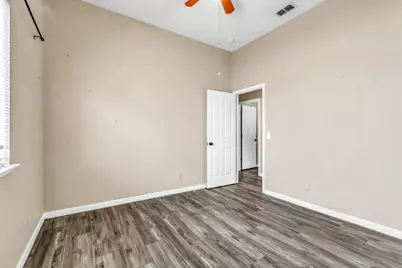9063 Old Creek Drive, Elk Grove, CA 95758 - Photo 29