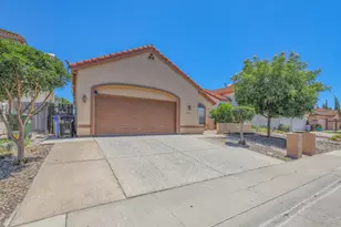 9063 Old Creek Dr, Elk Grove, CA 95758 - Photo 3
